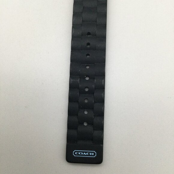 Coach Boyfriend Watch Unisex 38mm Silver Tone Black Dial Blue Index New Battery main image 15